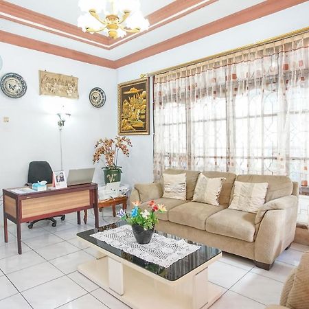Pas Residence Manado Esterno foto