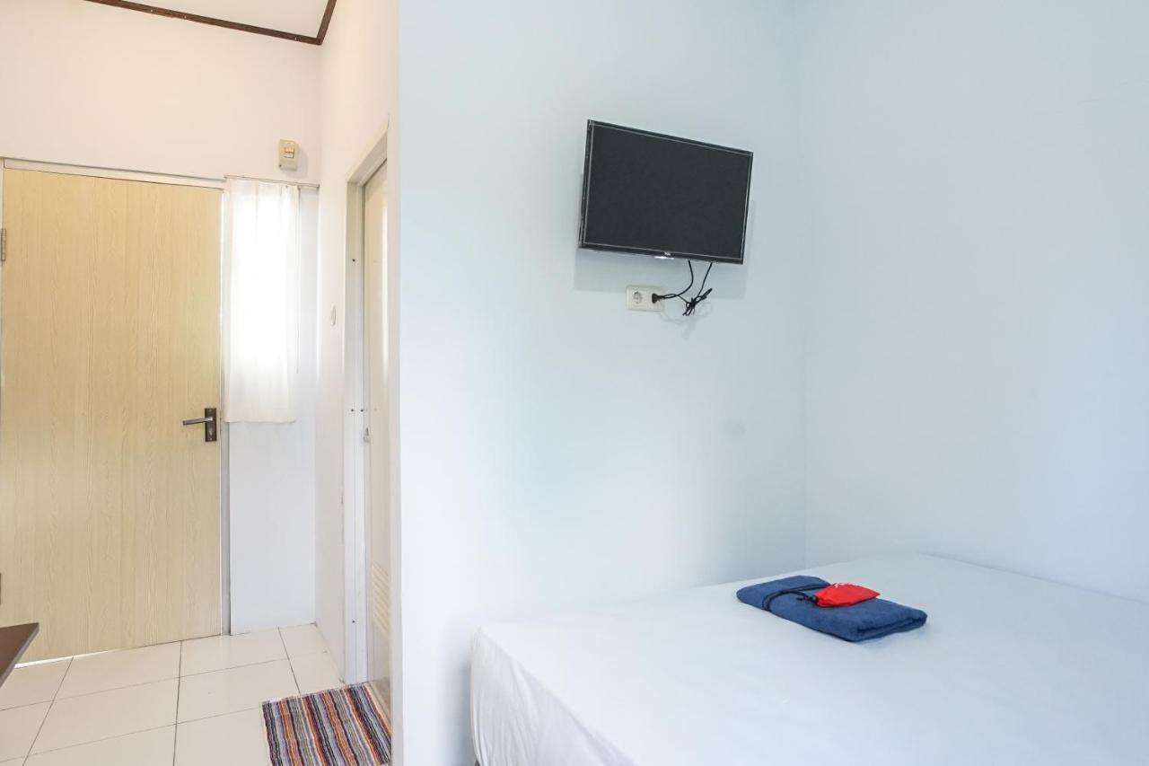 Pas Residence Manado Esterno foto