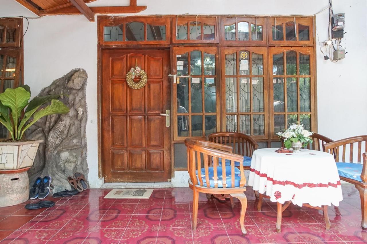 Pas Residence Manado Esterno foto