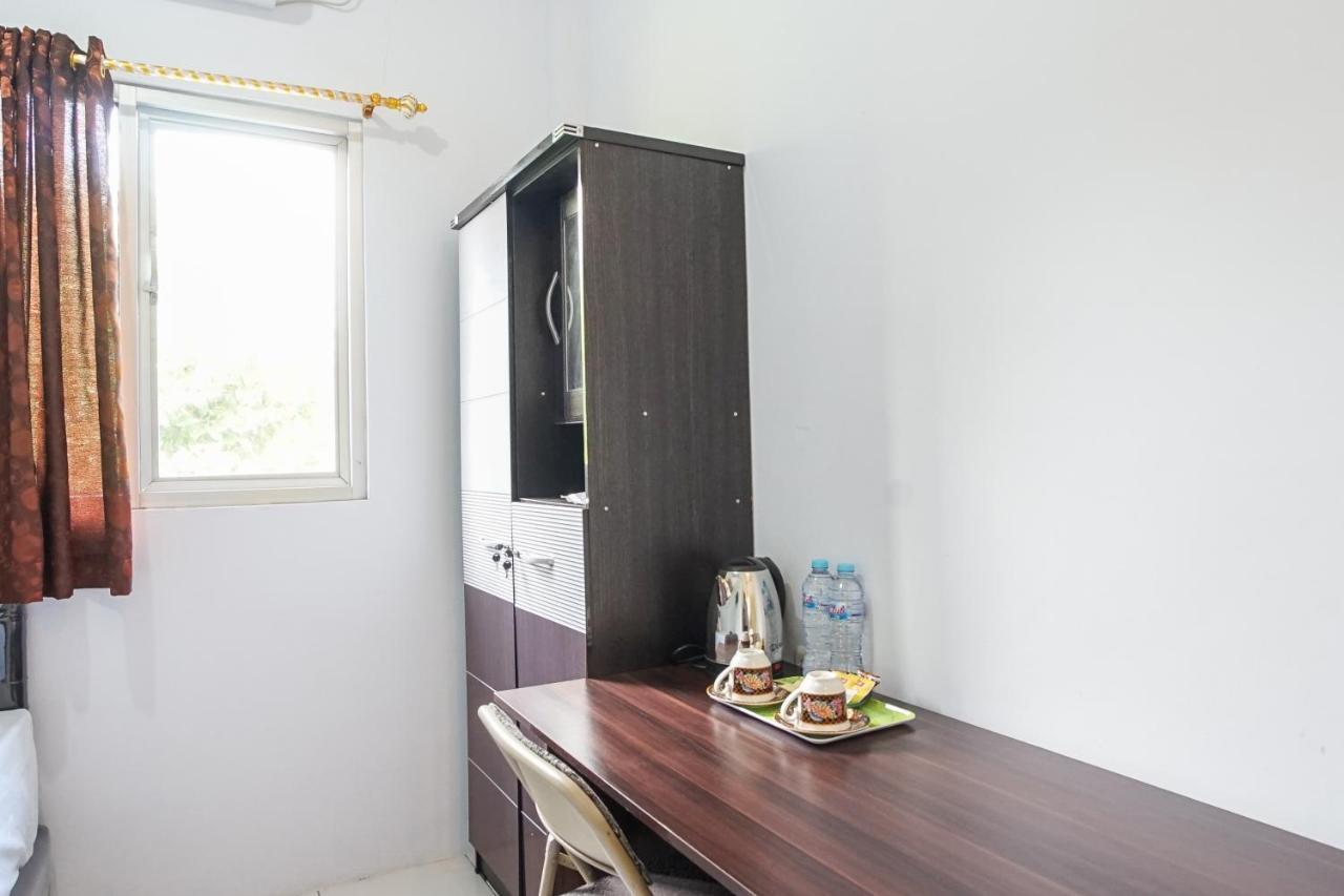 Pas Residence Manado Esterno foto