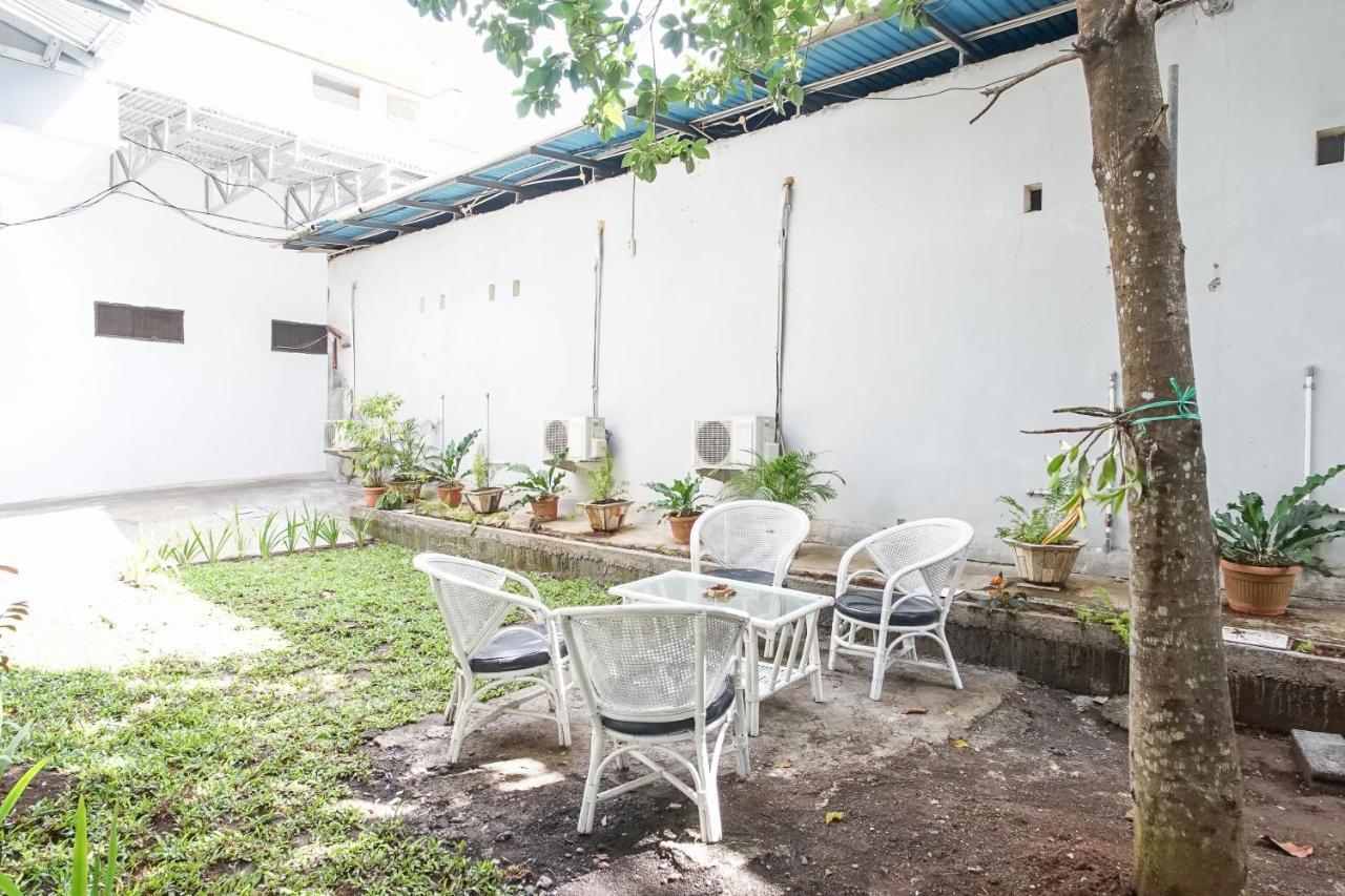 Pas Residence Manado Esterno foto